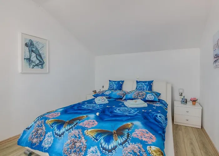Apartament Awesome In *